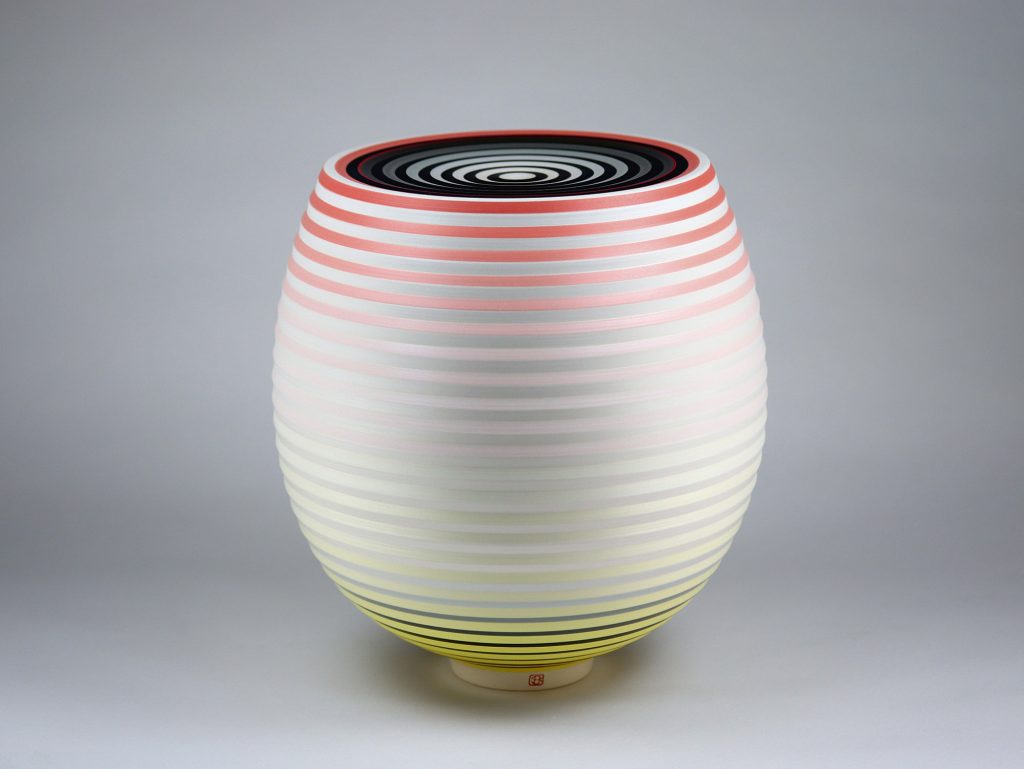 Jin Eui Kim - ceramic exhibition in France - ceramic gallery in Faance - Galerie de l'Ancienne Poste