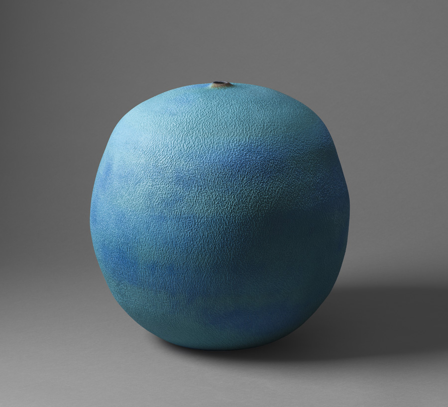 Erna Aaltonen - Finnish contemporary ceramic - Finnish design - Finnish ceramic -best Finnish ceramic artist