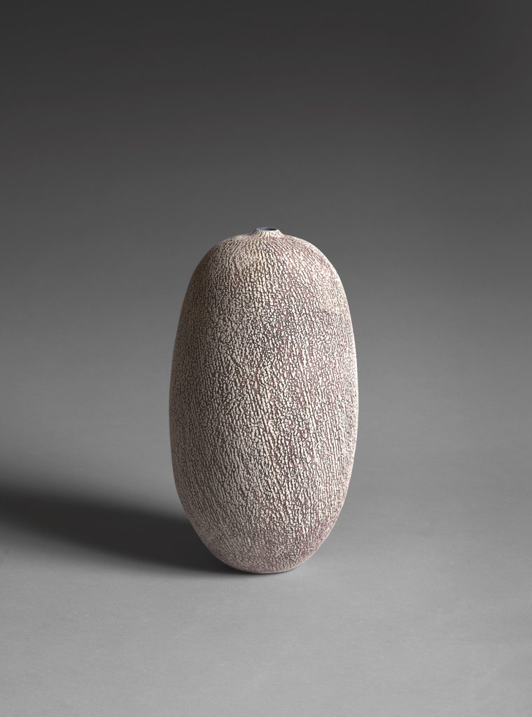 Erna Aaltonen - céramique finlandaise - design finlandais - sculpture céramique - exposition de céramique contemporaine en France