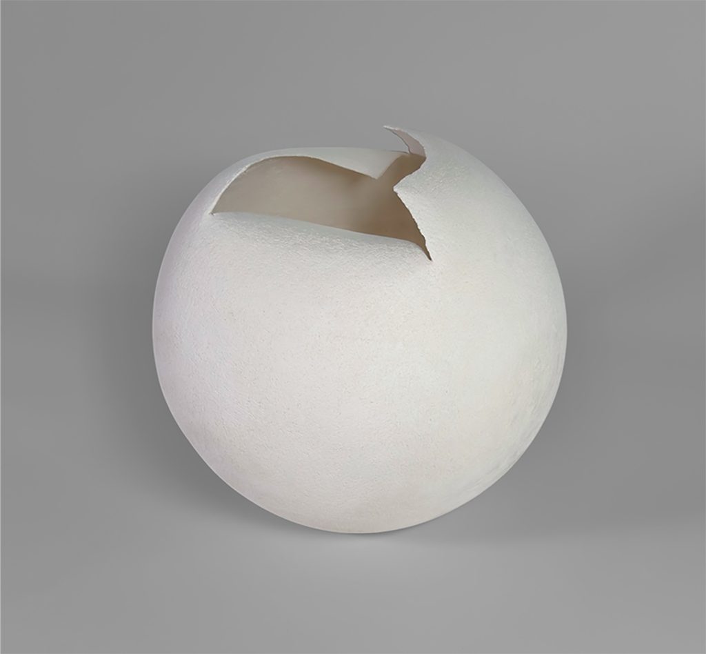 Laura Pasquino porcelaine - galerie Laura Pasquino - galerie ancienne poste - ceramique contempraine