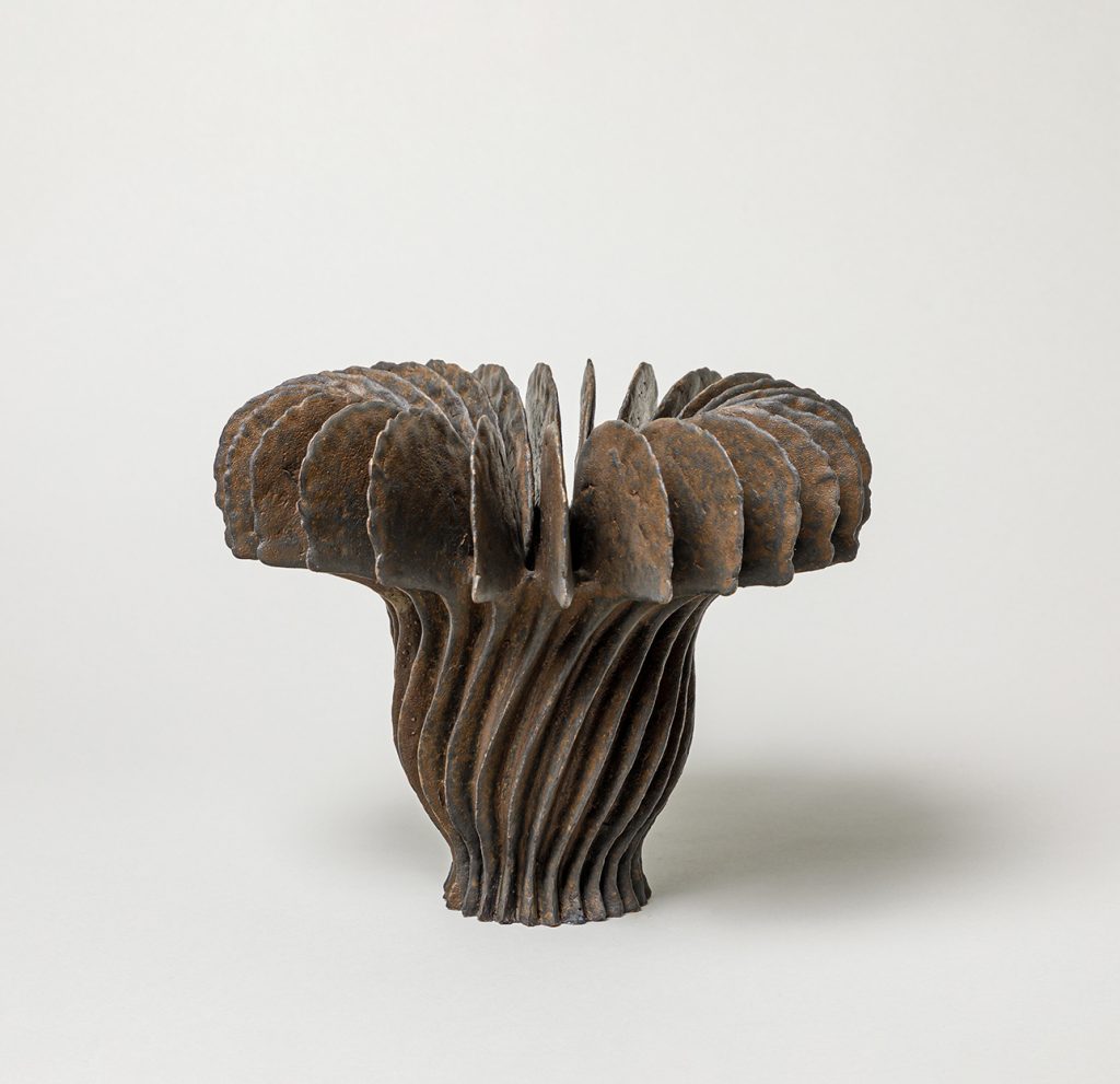 Sculpture céramique Ursula Morley-Price - expo Ursula Morley-Price - galerie Ursula Morley-Price- vente Ursula Morley-Price