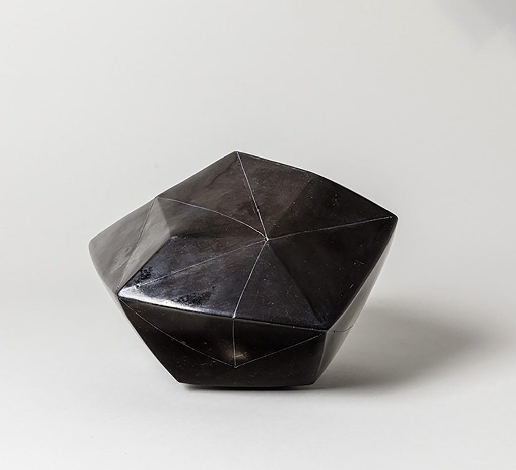 Nadia Pasquer - expo de sculpture céramique - Nadia Pasquer céramique - terre enfumée