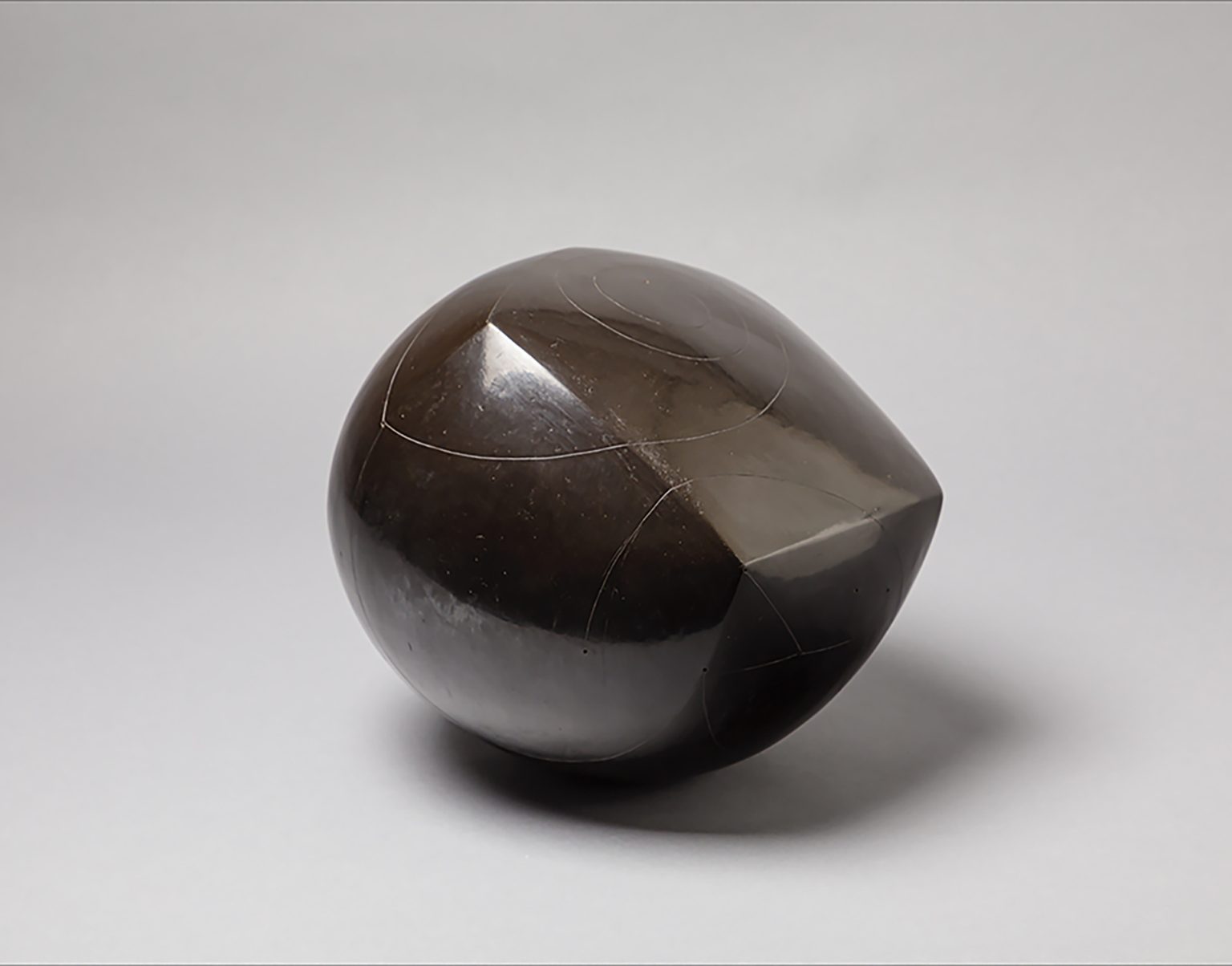 Nadia Pasquer - Ancienne Poste Gallery Toucy - Contemporary ceramics gallery