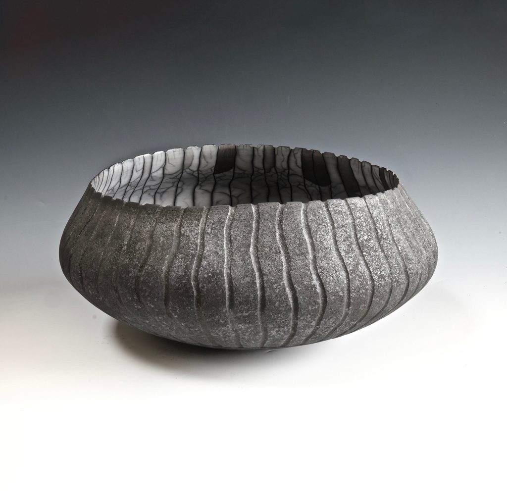 David Roberts - raku nu - technique du raku nu - céramique anglaise contemporaine