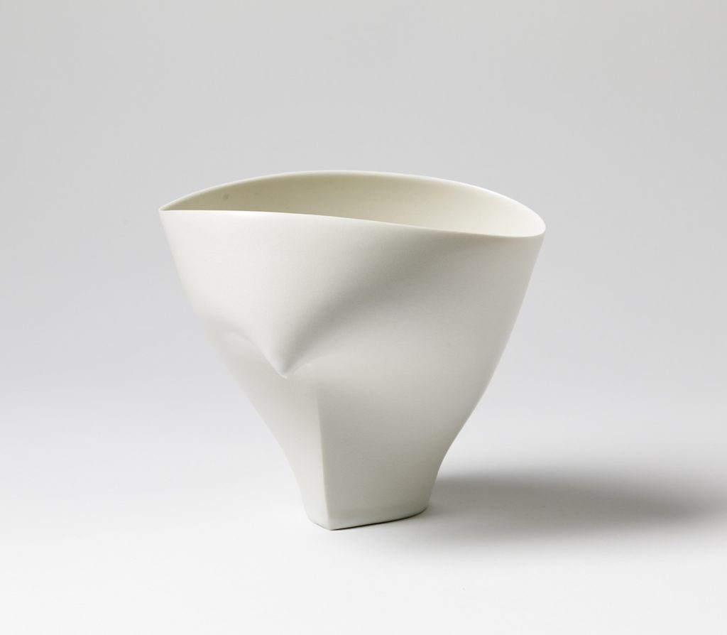 Sara Flynn ceramic artist - ceramic art - contemporary art - contemporary ceramics