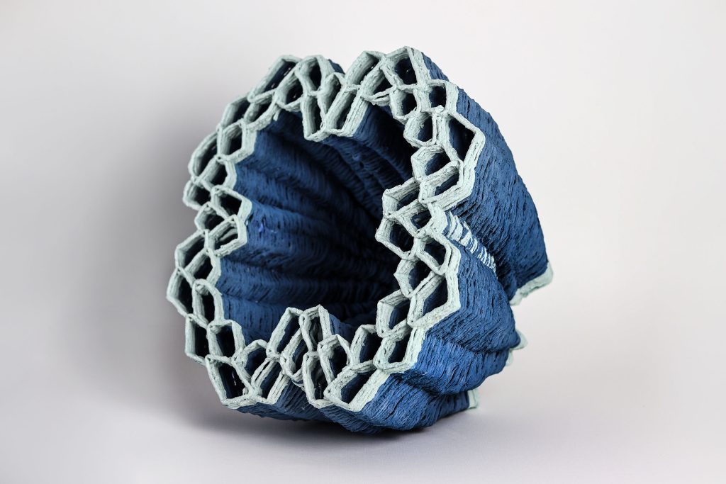 Viktória Maróti ceramic - ceramic sculpture Viktória Maróti - exhibition Viktória Maróti