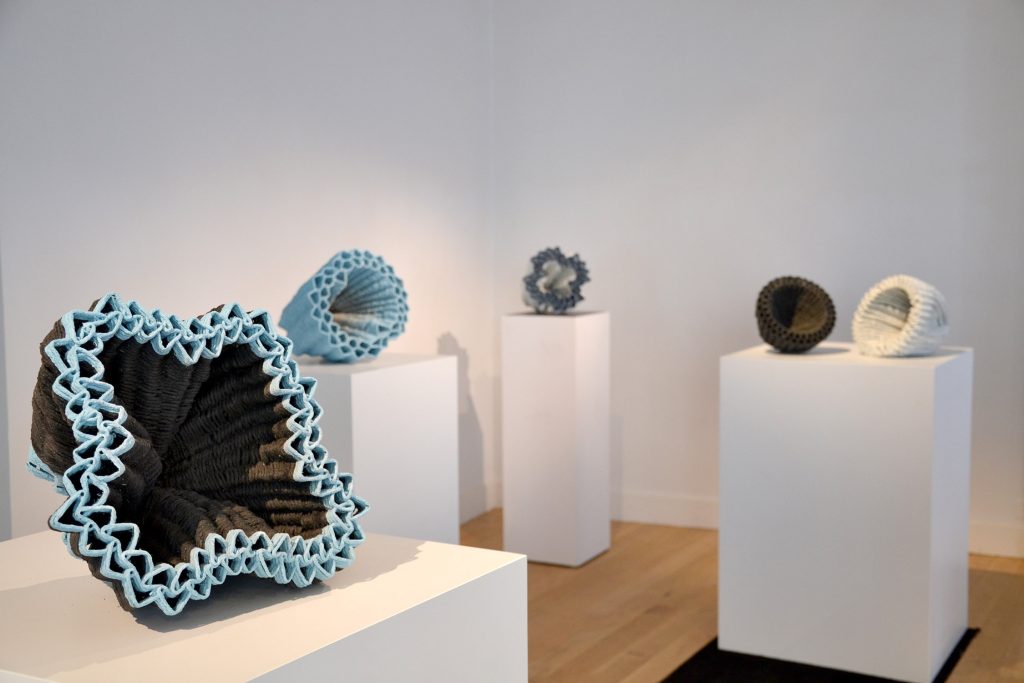 Viktória Maróti - Galerie de l'Ancienne Poste- exposition sculpture céramique - porcelaine