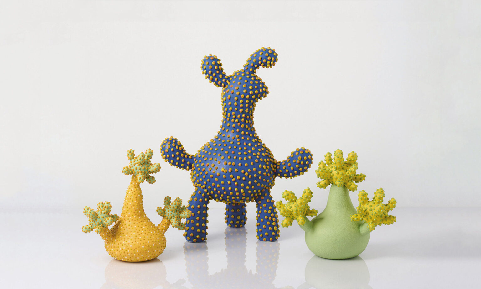 Ahryun Lee exhibition 2025 - contemporay ceramic sculpture - ceramic exhibition - ceramic gallery