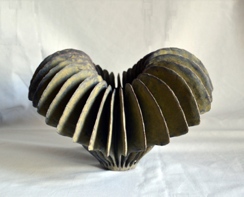 Rétrospective 2011 - Galerie de l'Ancienne Poste -Ursula Morley-Price. Flange bowl form