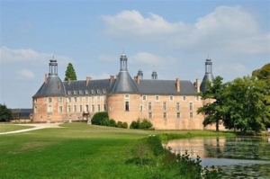 Chateau de Saint Fargeau - Puisaye Forterre - Puisaye - toucy en puisaye - exposition dans l'Yonne