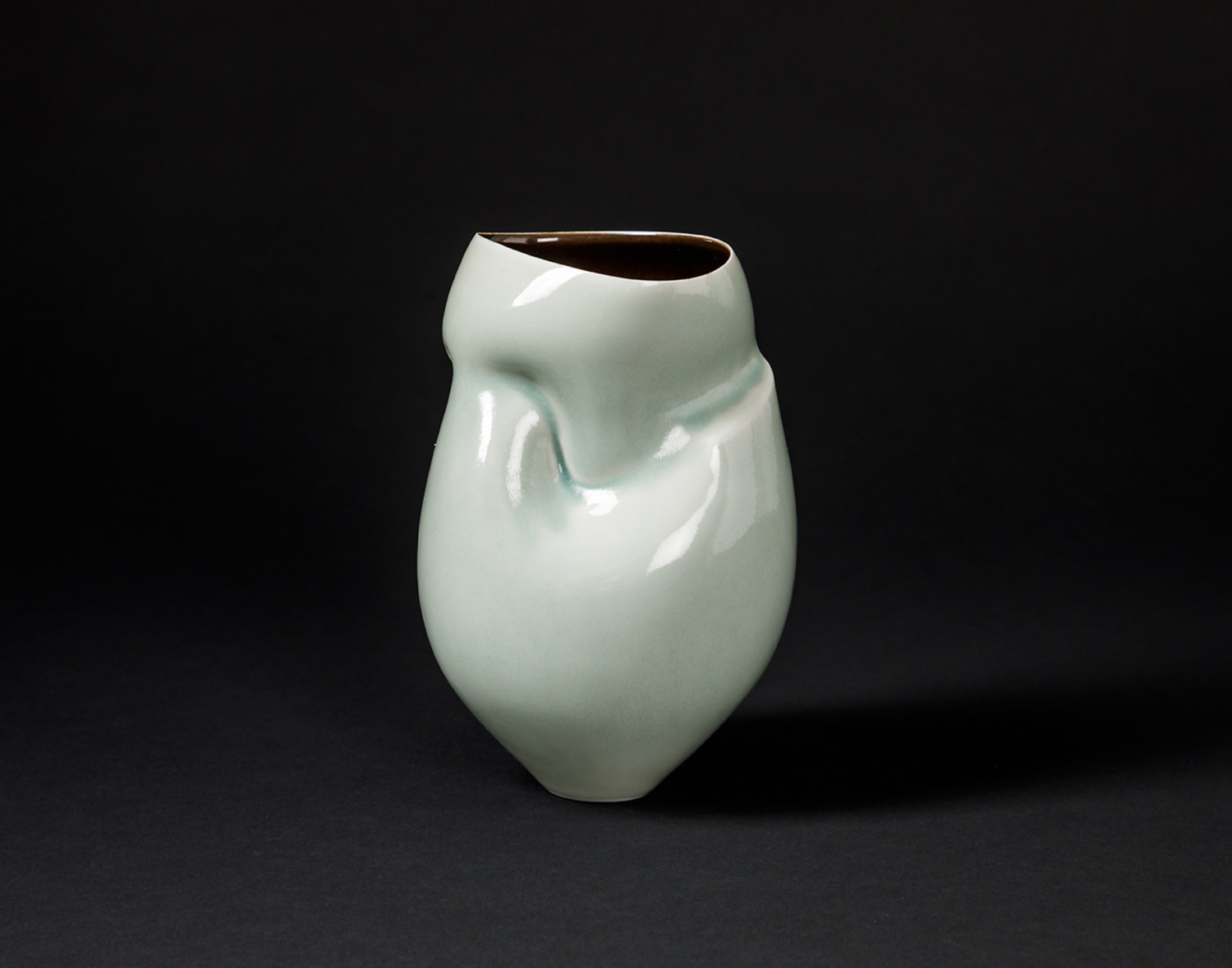 Sara Flynn - celadon glaze - ceramics - contemporary british ceramics - Sara Flynn exhibition - British ceramic works