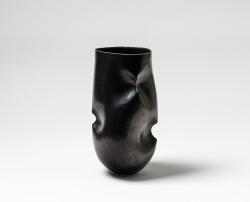 Sara Flynn vessels - Sara Flynn procelain - Sara Flynn ceramics