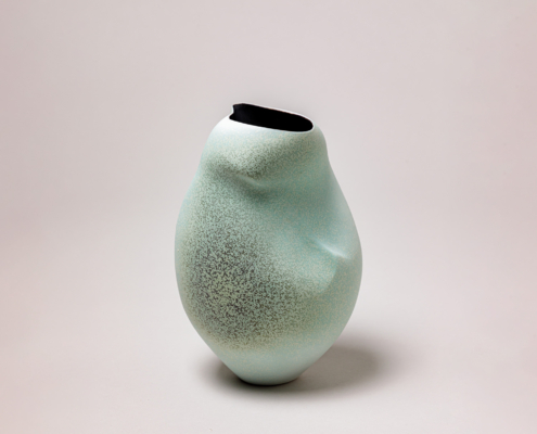 Sara Flynn contemporary porcelain - Sara Flynn works - Sara Flynn exhibition - Sara Flynn ceramic
